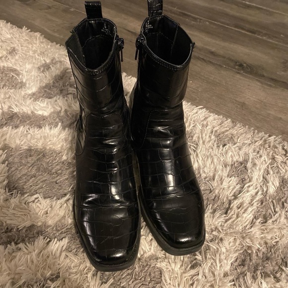 Crocodile Print Leather Boots - Picture 1 of 3